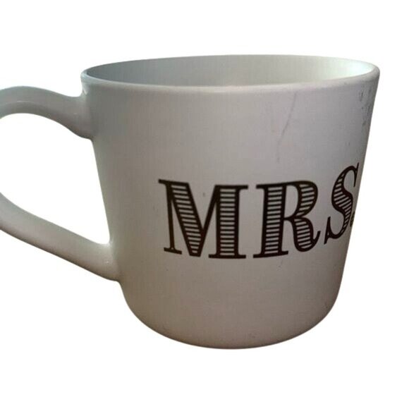 Mr. & Mrs. Ceramic Mug Set - Picture 2 of 10